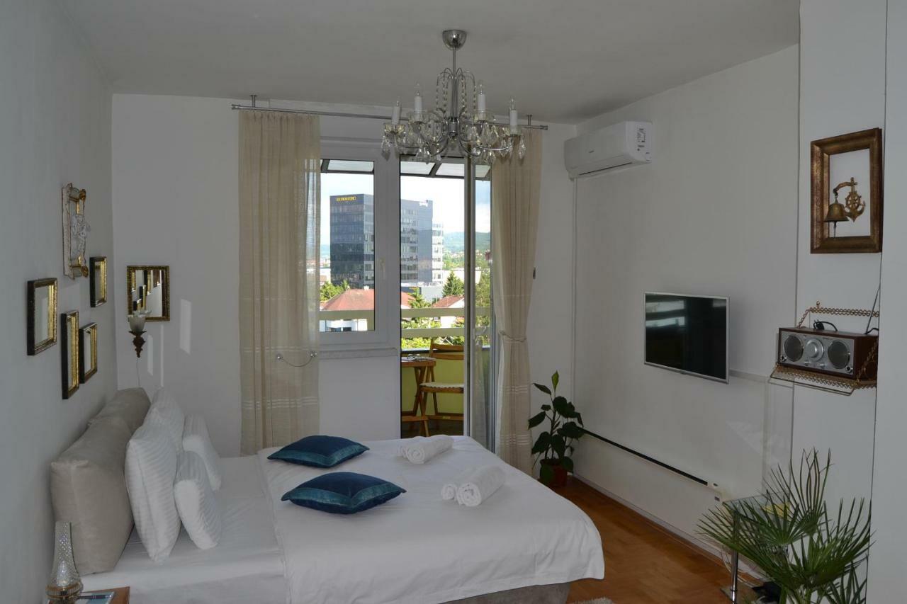 Apartment Crystal バニャ・ルカ エクステリア 写真